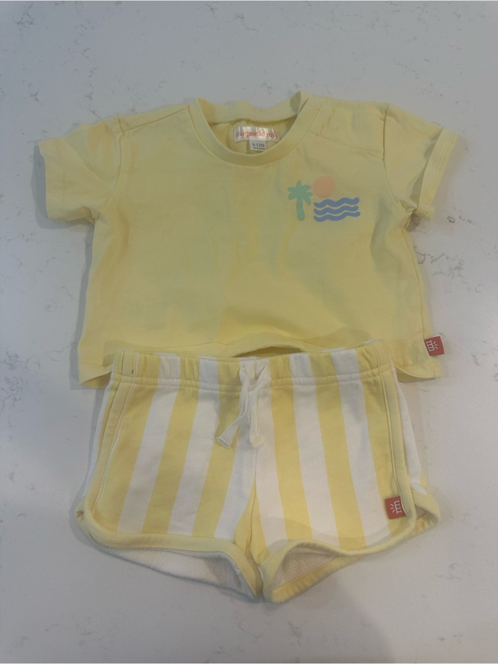 Magnetic me summer outfit